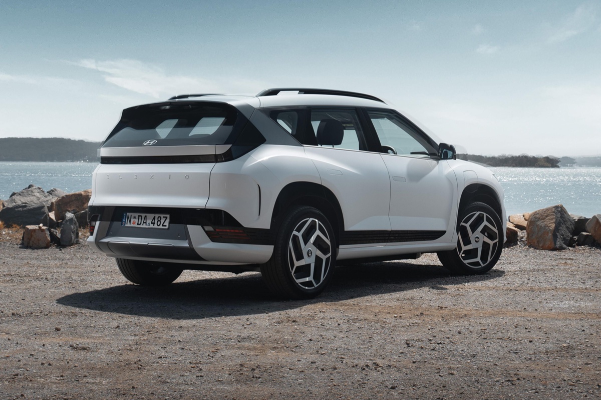 Hyundai ELEXIO