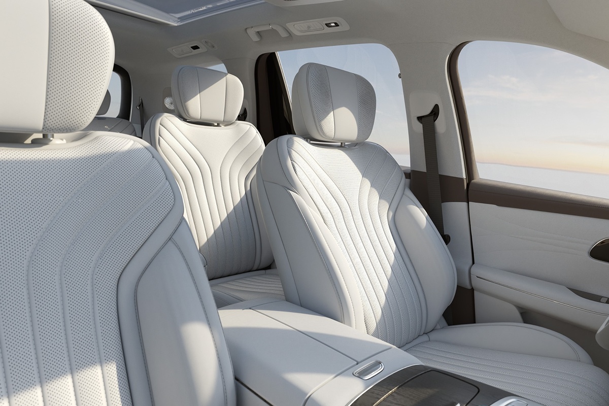 GEELY GALAXY M9