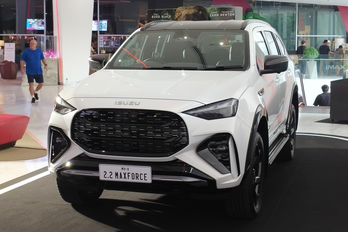 ISUZU