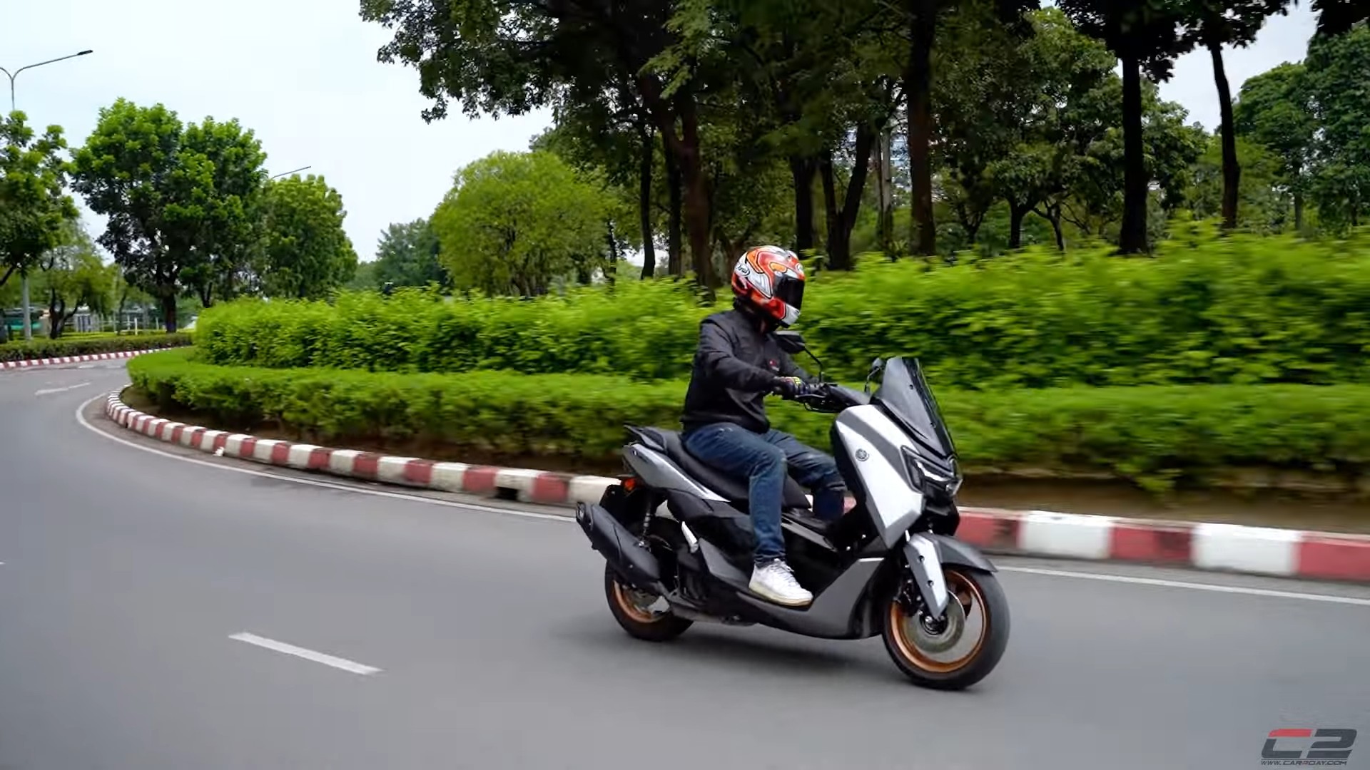 2025 Yamaha NMax Techmax