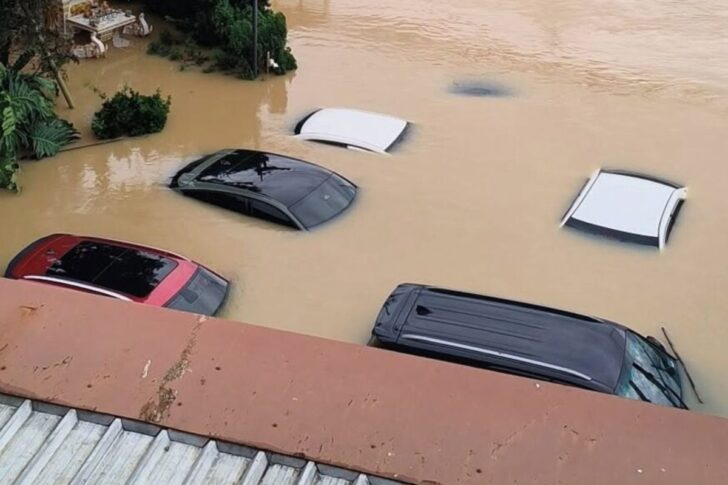 ดูแลรถยนต์หลังน้ำท่วม