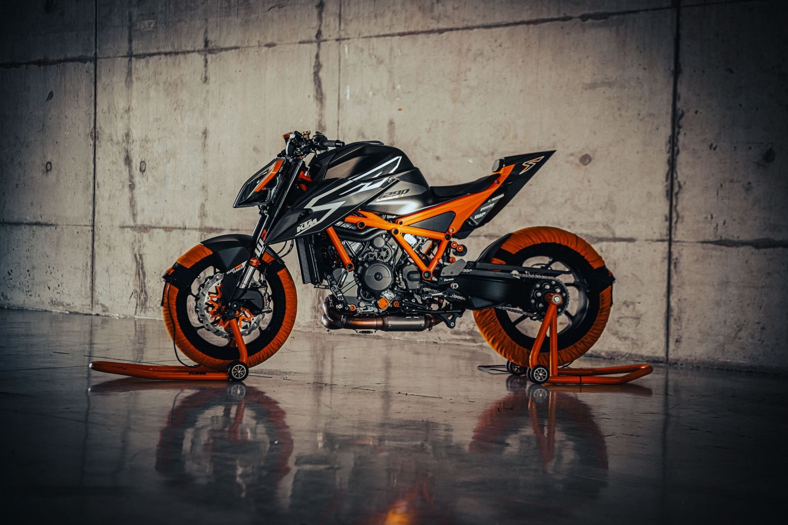2026 KTM 1390 Super Duke RR