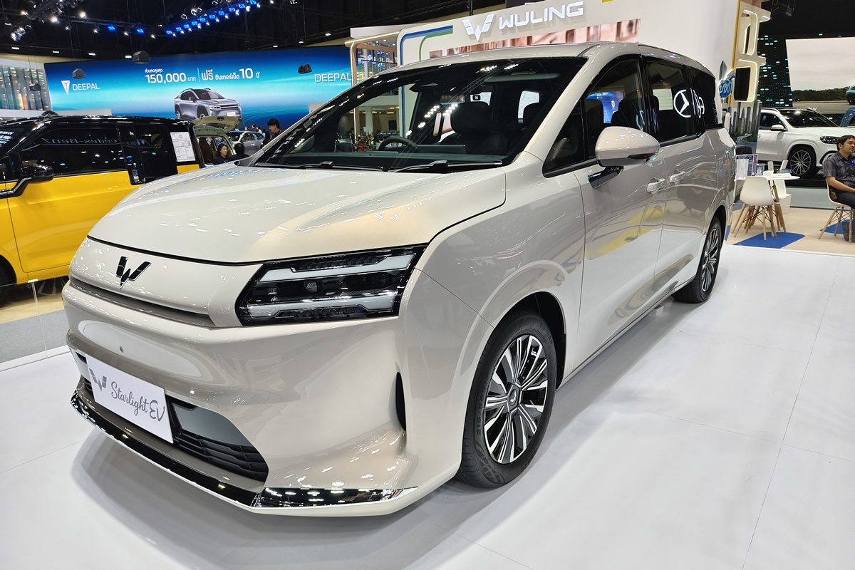 WULING STARLIGHT EV