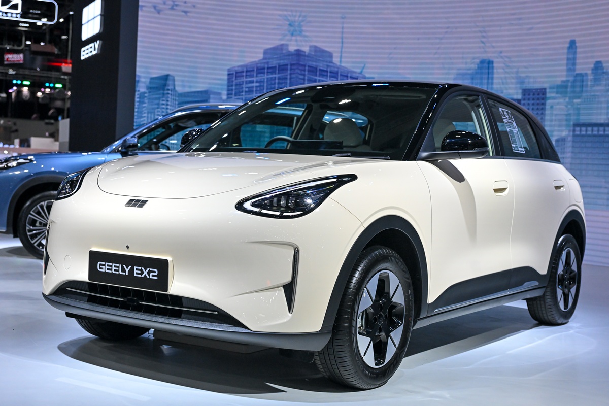 GEELY EX2