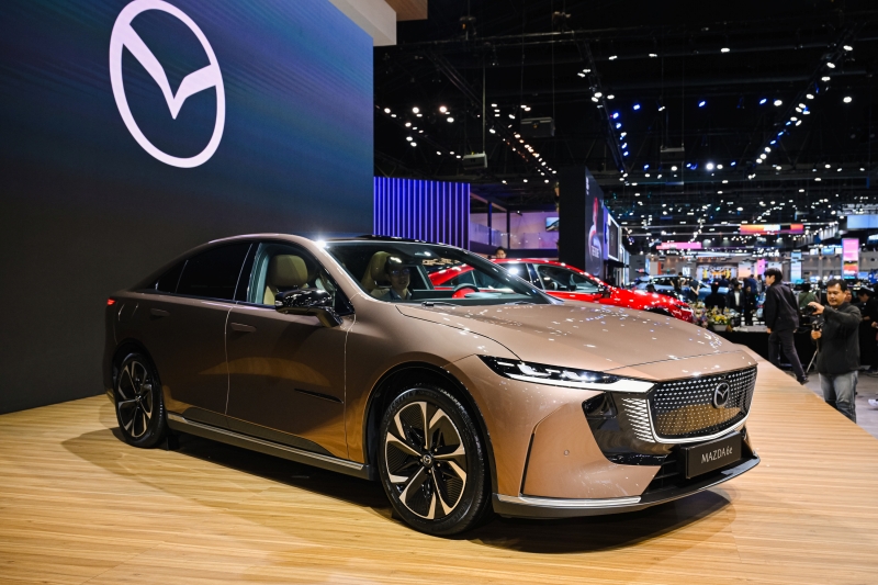 Mazda 6e