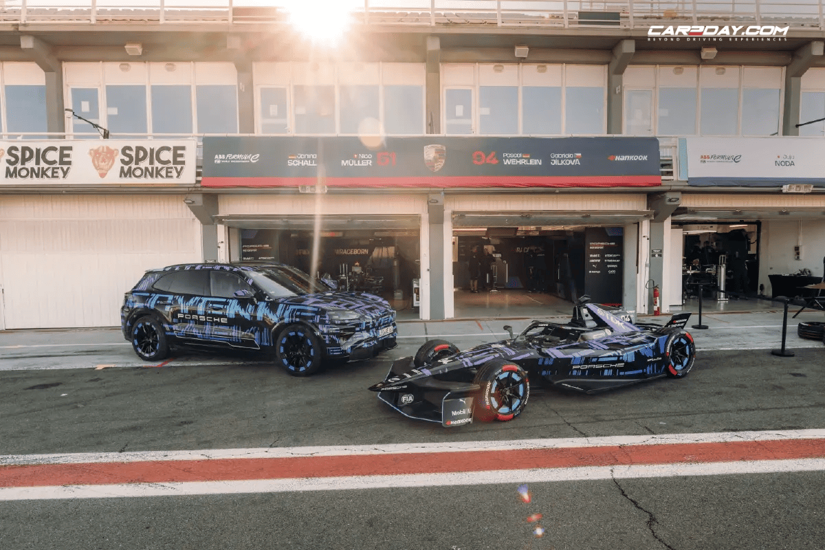 Porsche Cayenne Electric