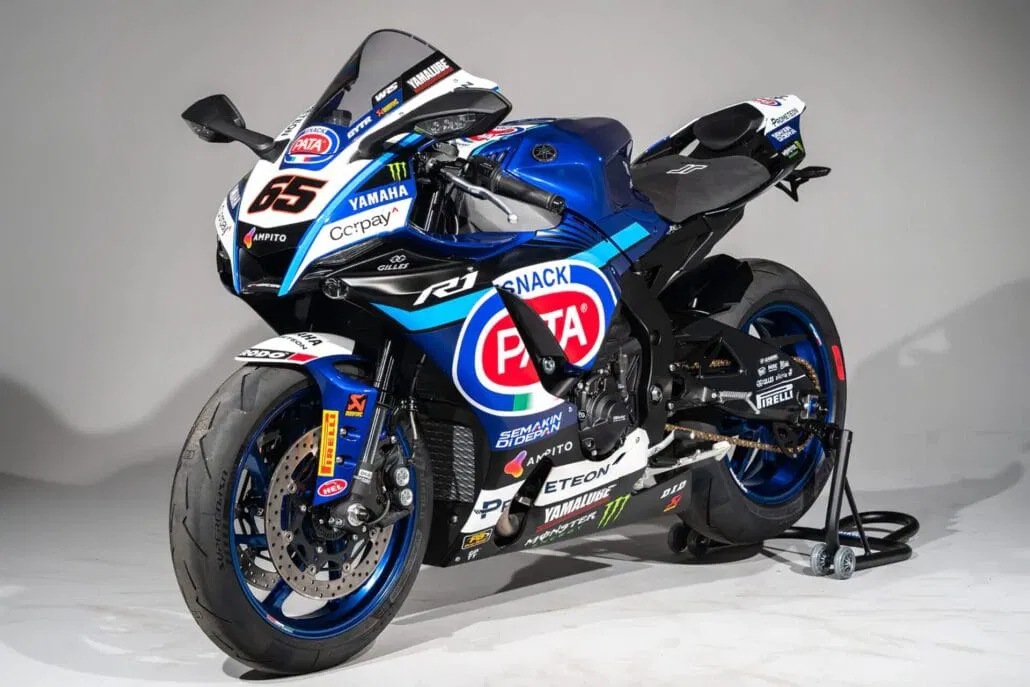 Yamaha R1 ใหม่ และ Ténéré สามสูบ
