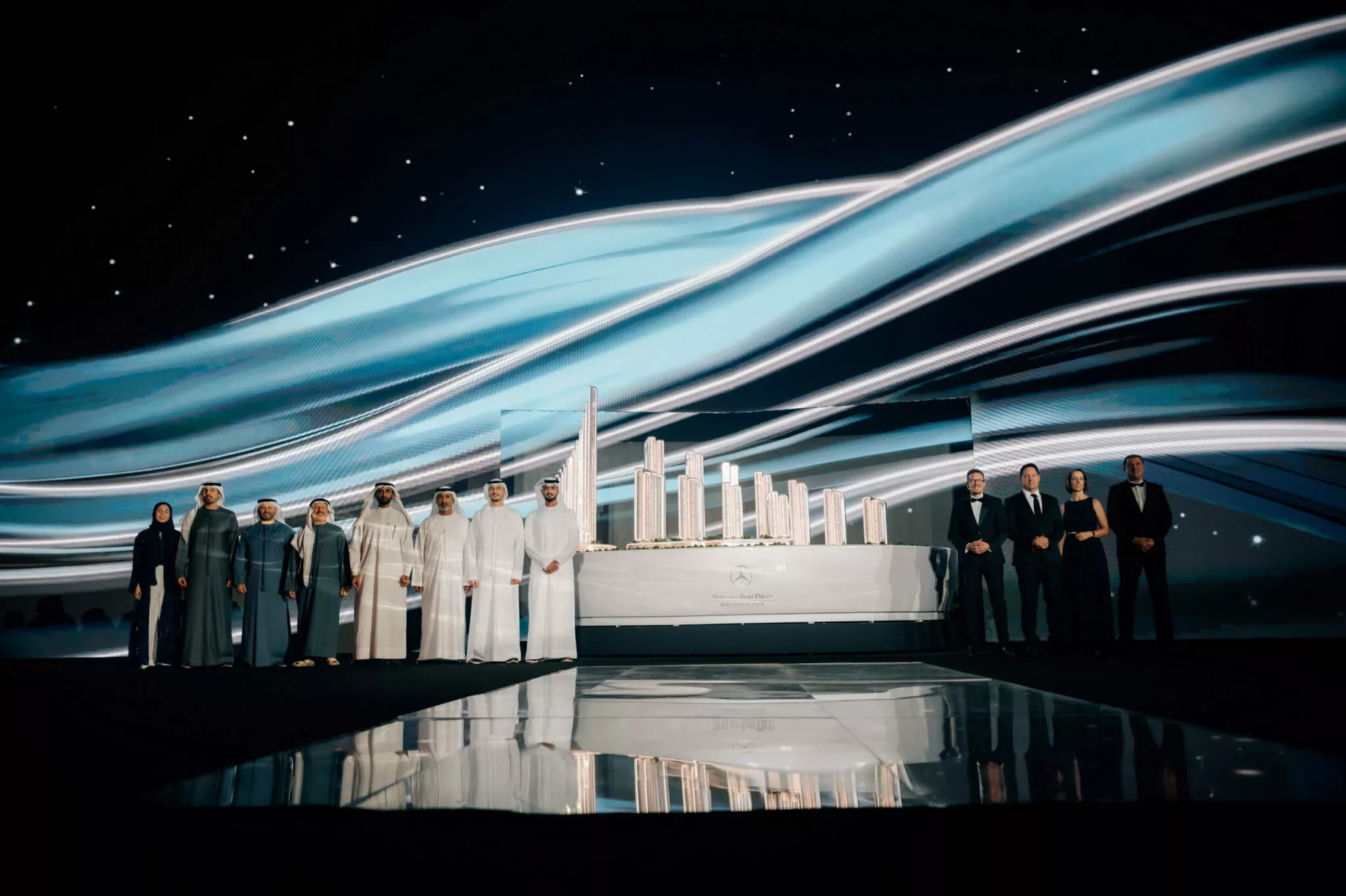 เมอร์เซเดสเปิดคอนโดหรูที่ดูไบ