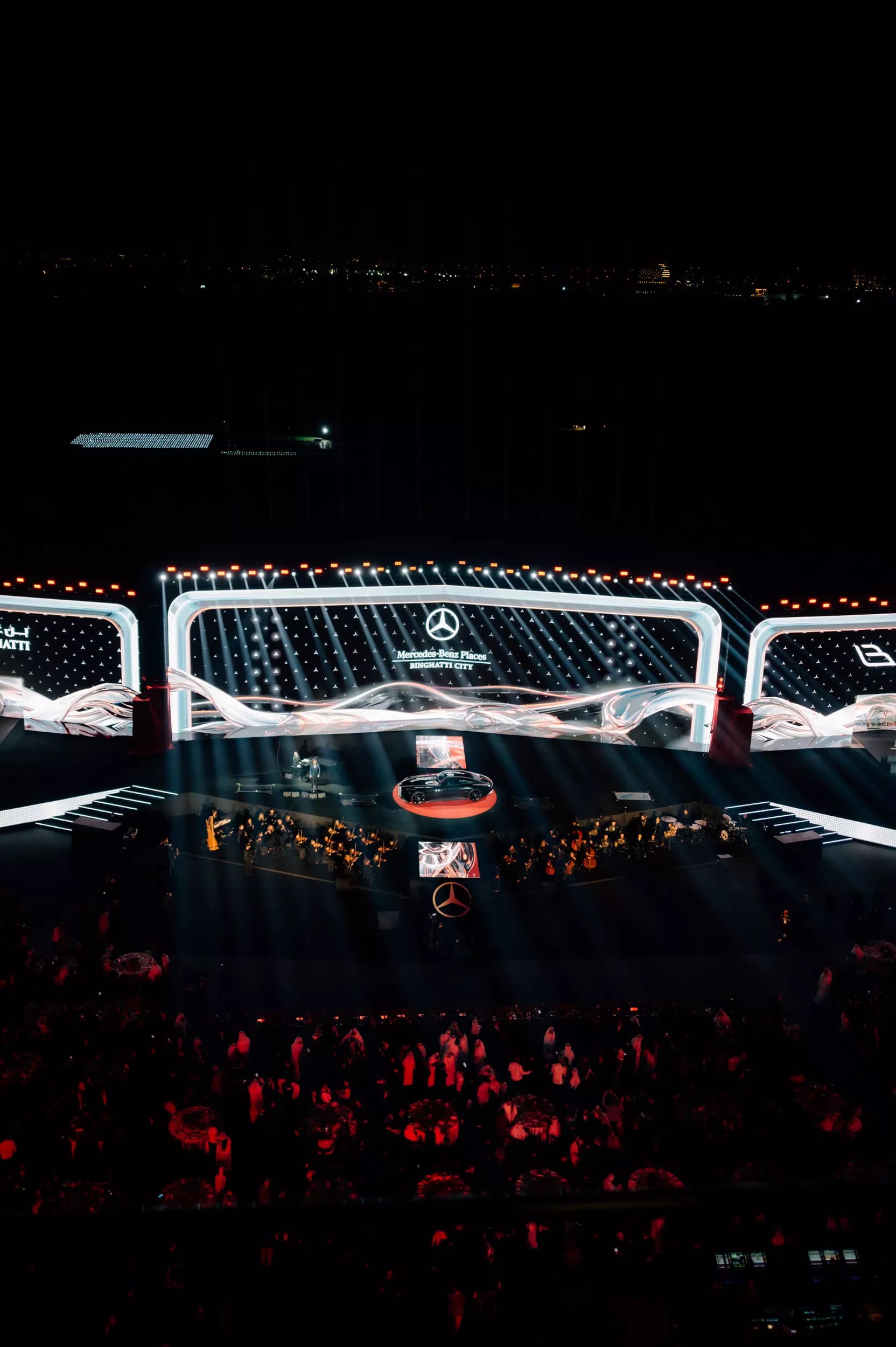 เมอร์เซเดสเปิดคอนโดหรูที่ดูไบ