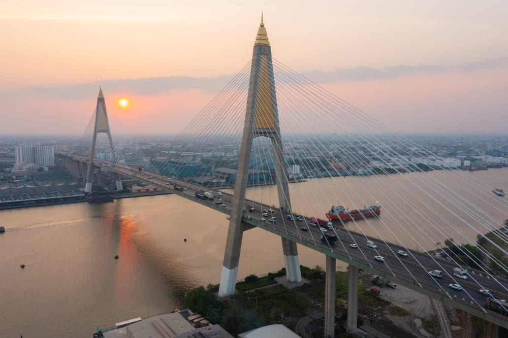 ทางเลี่ยงถนนพระราม 2