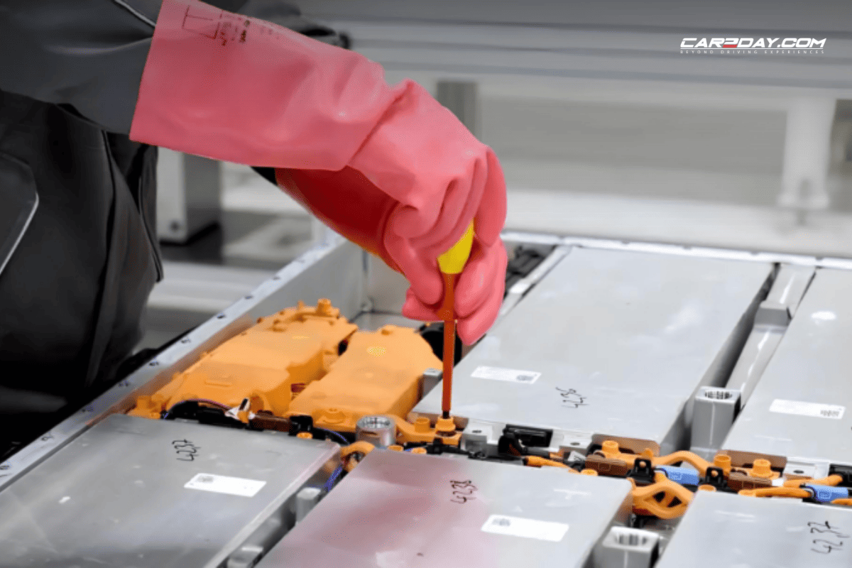 การรีไซเคิลแบตเตอรี่รถยนต์