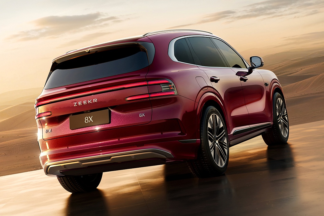 ZEEKR 8X