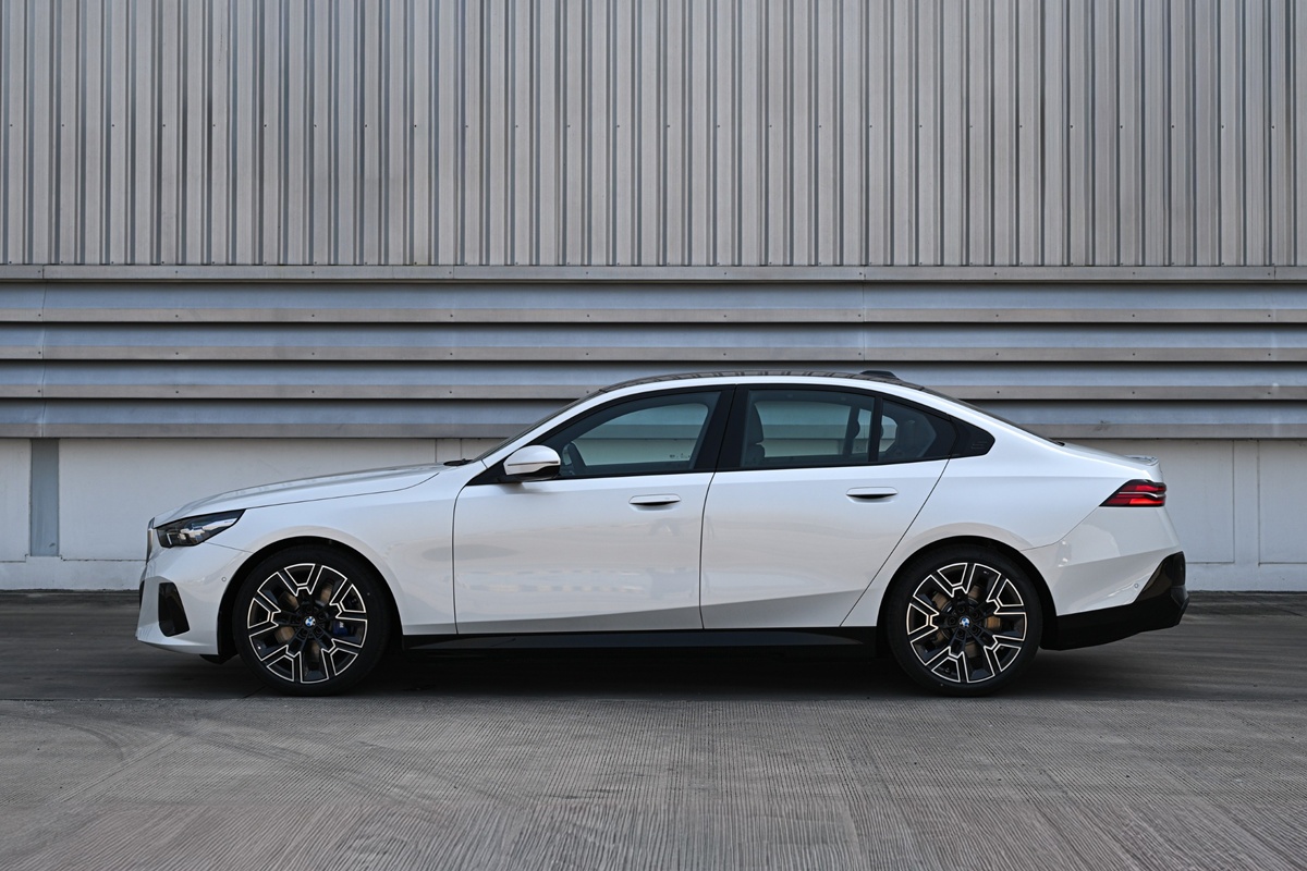 BMW i5 eDrive40 M Sport 