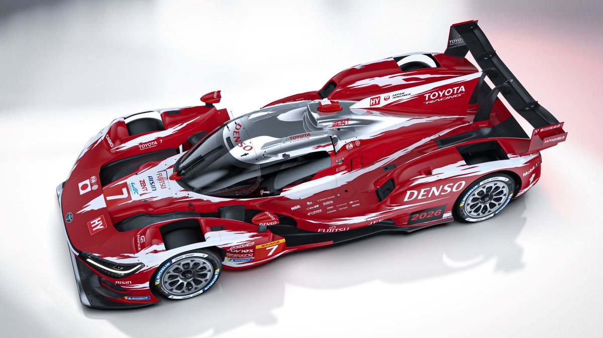 CASIO ร่วมมือ TOYOTA RACING