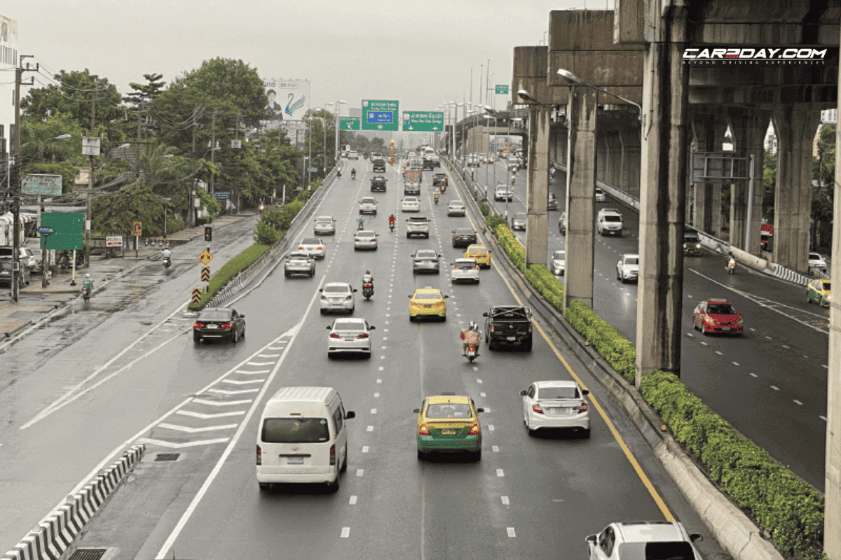 ถนนบรมราชชนนี