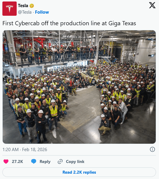Tesla โพสต์รูป Cybercab ในโรงงาน