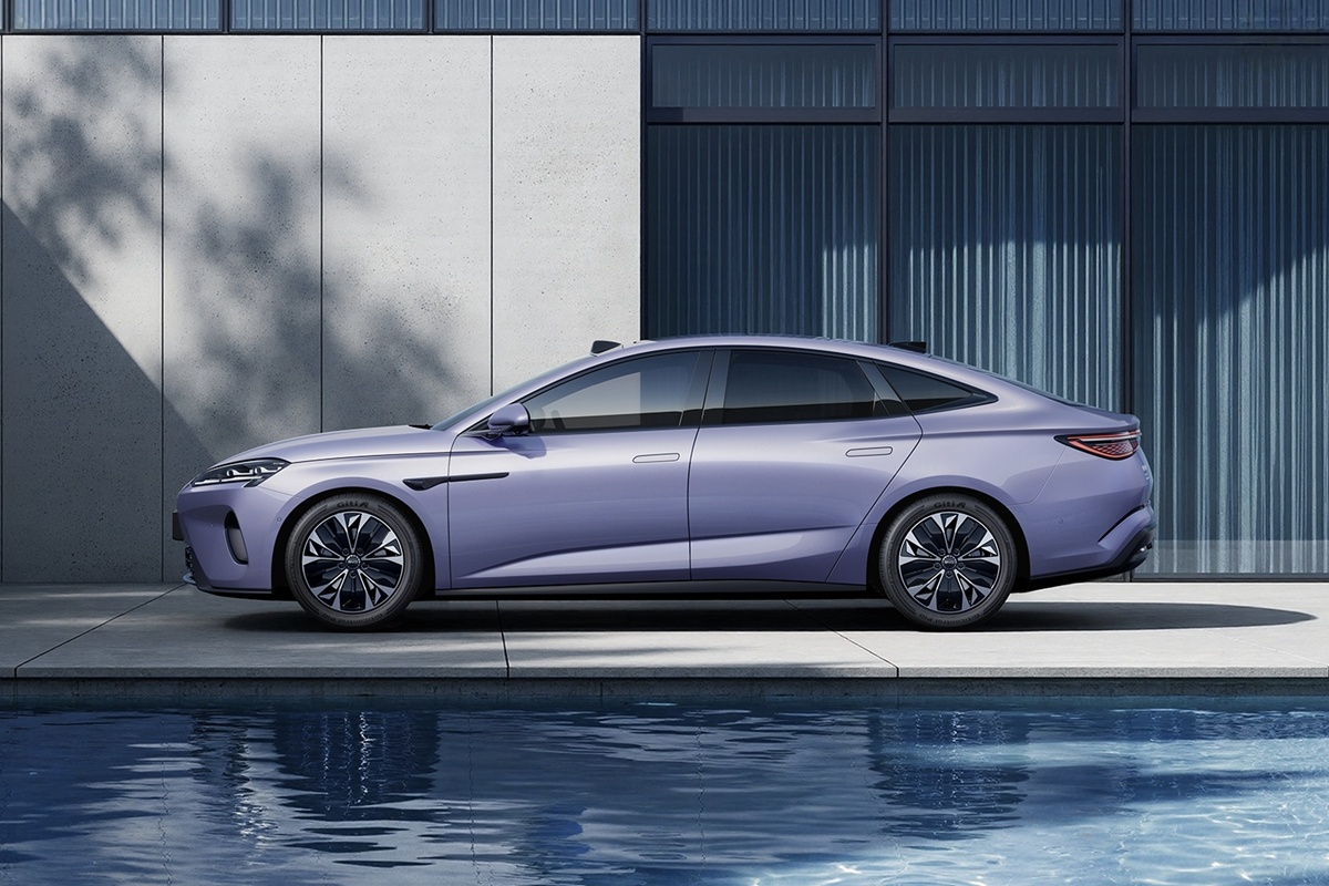 BYD SEAL 07 EV