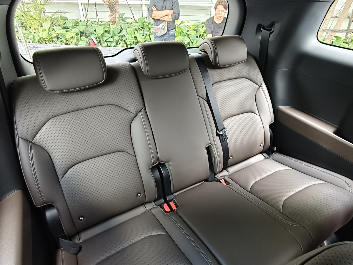 WULING STARLIGHT DARION EV