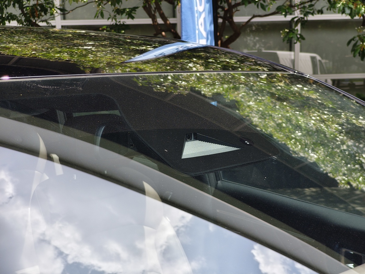 WULING STARLIGHT DARION EV