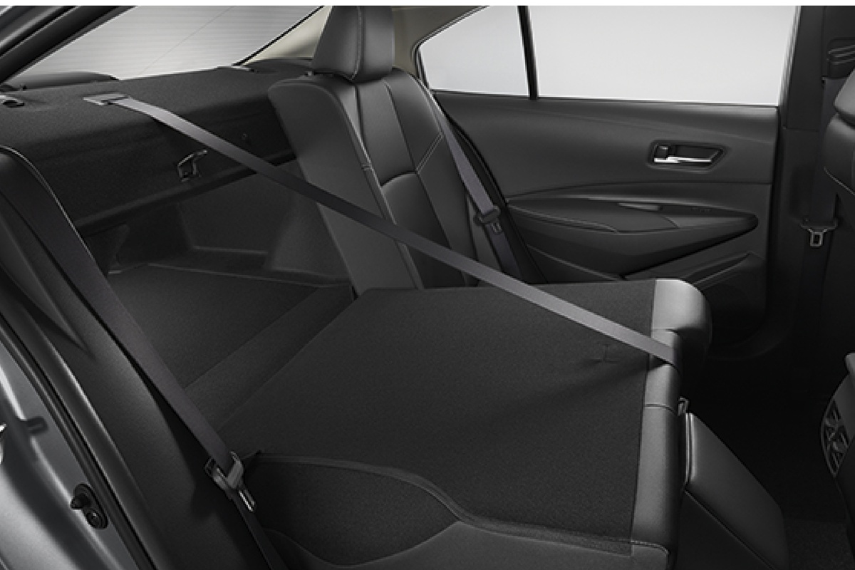 Toyota Corolla ALTIS 2026