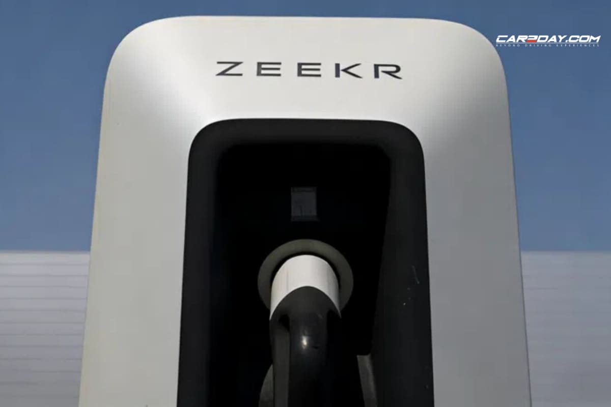 Geely ปลดล็อกตู้ชาร์จ