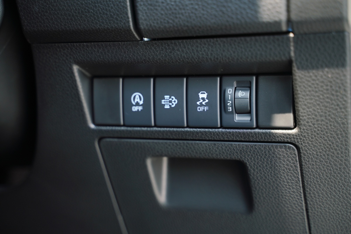 ISUZU V-CROSS 4x4 2026