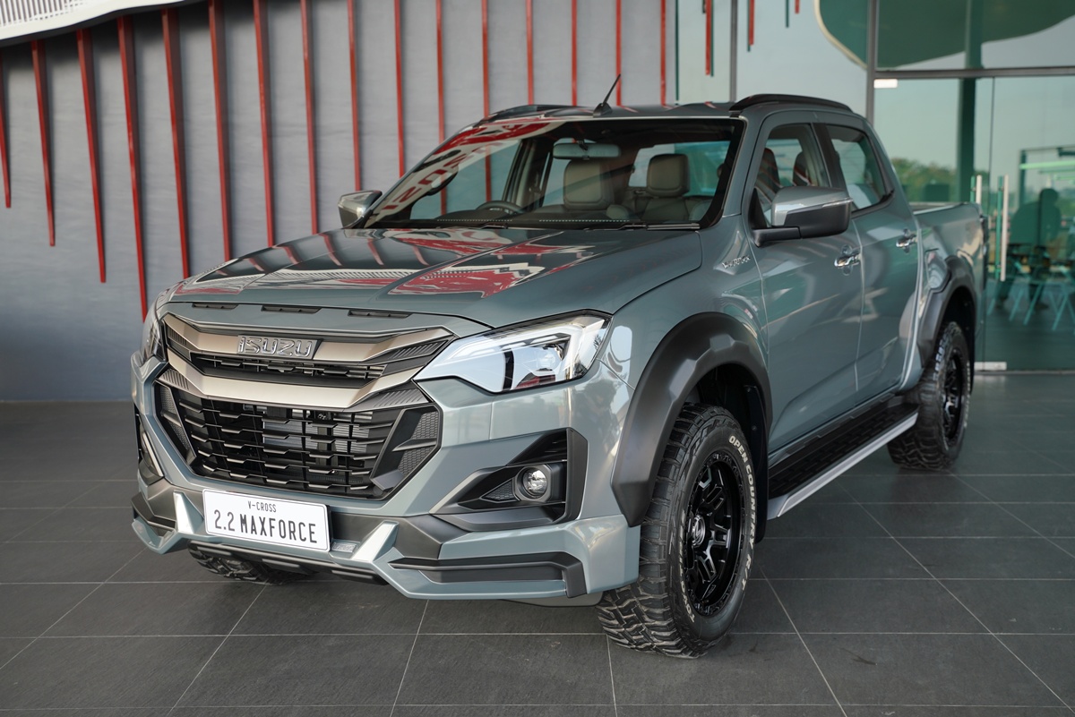 ISUZU V-CROSS 4x4 2026