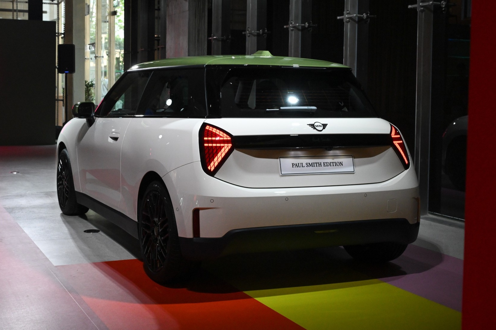 MINI COOPER Paul Smith Edition