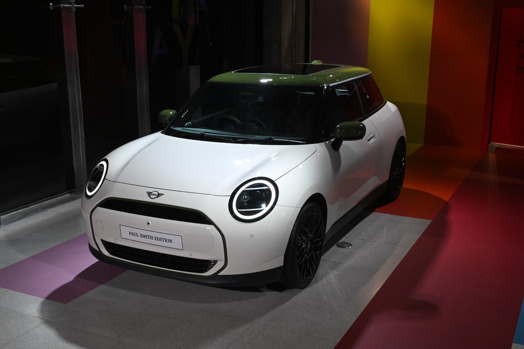 MINI COOPER Paul Smith Edition