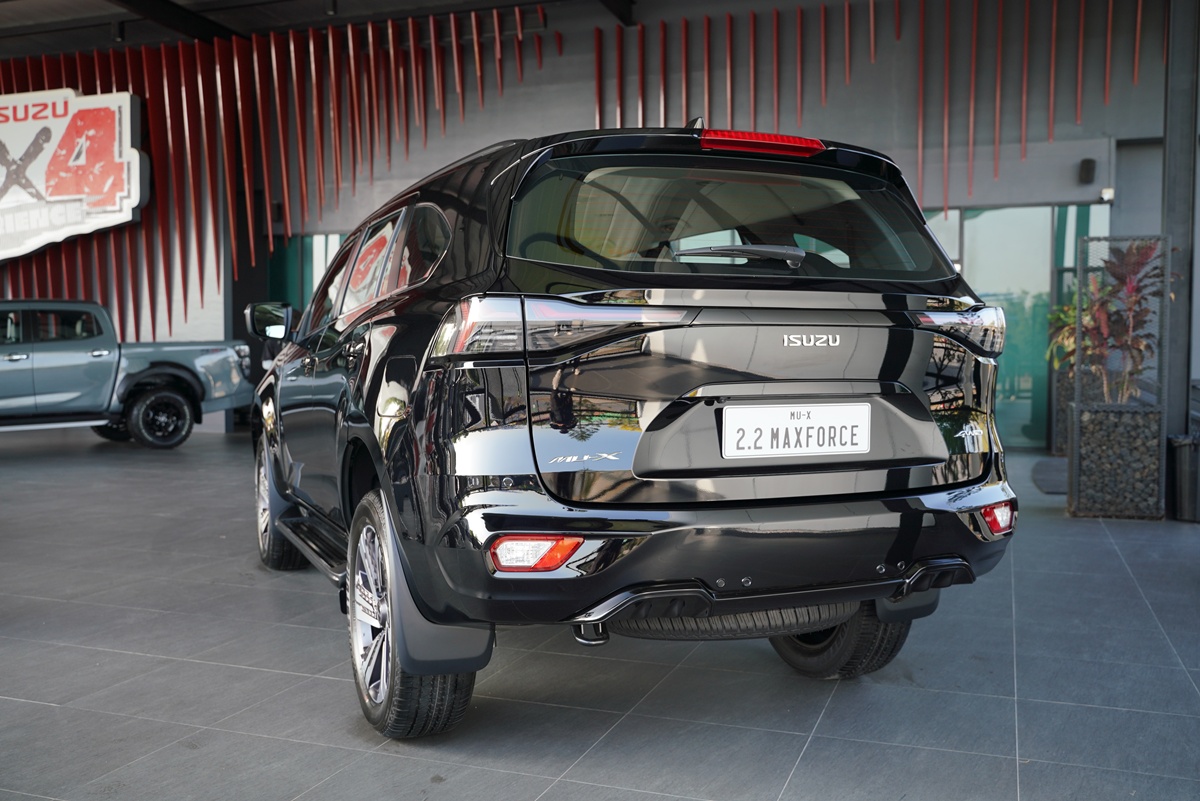 ISUZU MU-X ULTIMATE