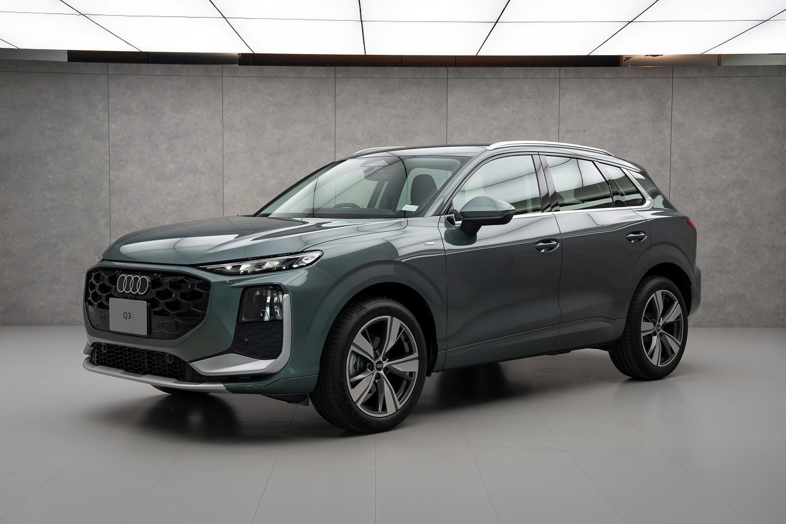 AUDI Q3 2026