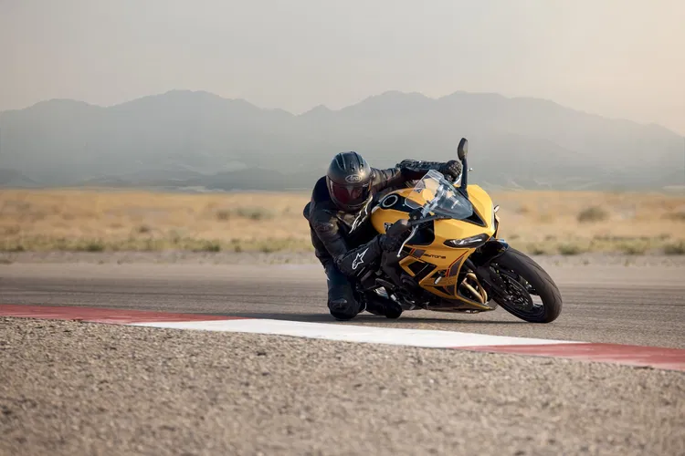 2026 Triumph Daytona 660