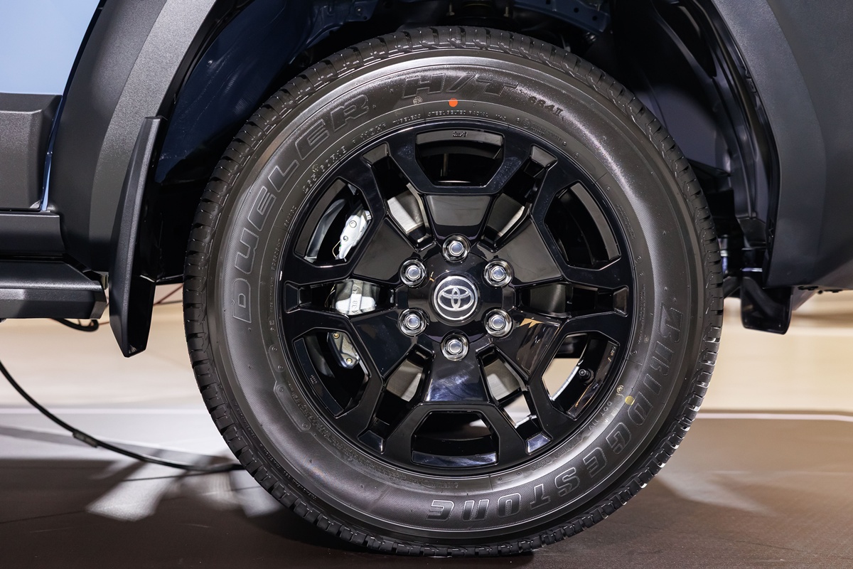 Toyota Land Cruiser FJ