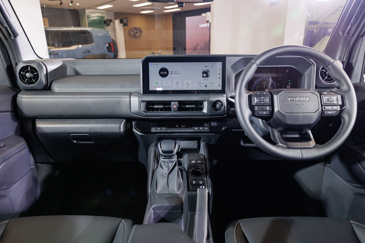 Toyota Land Cruiser FJ