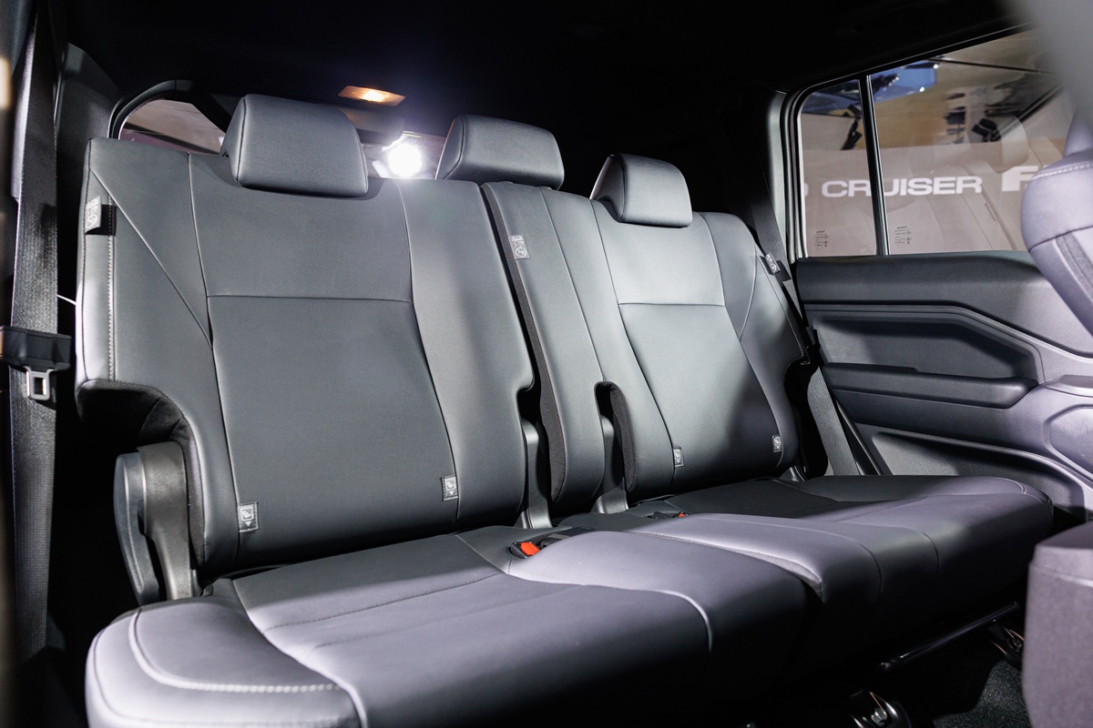 Toyota Land Cruiser FJ