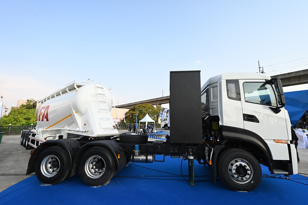 DONGFENG EV Trucks