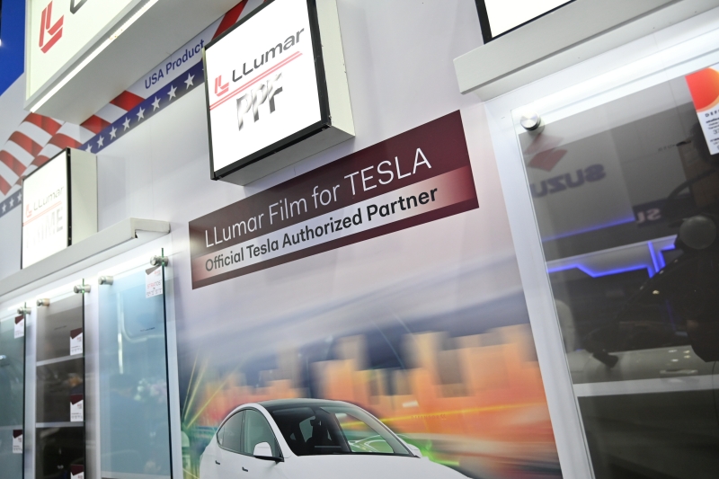 ลามิน่าฟิล์ม