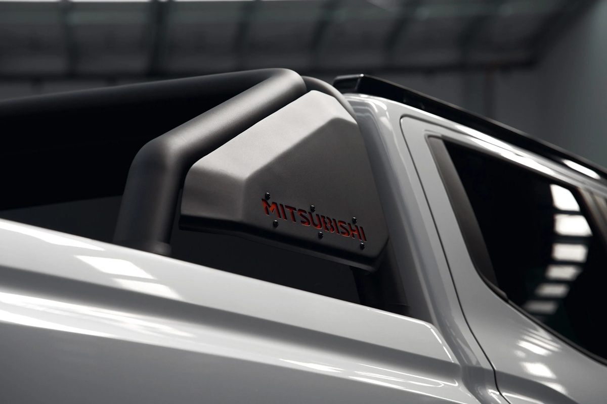 Mitsubishi Triton Raider