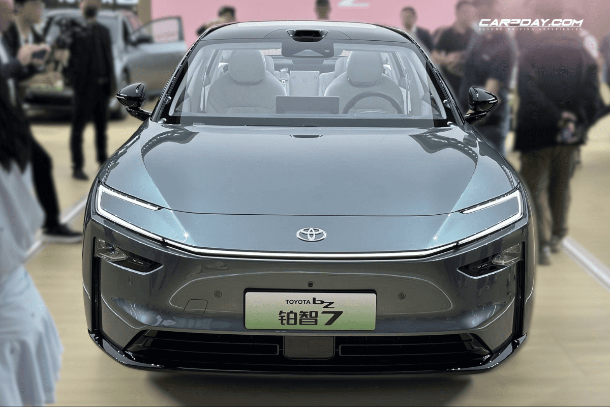 Toyota bZ7 EV