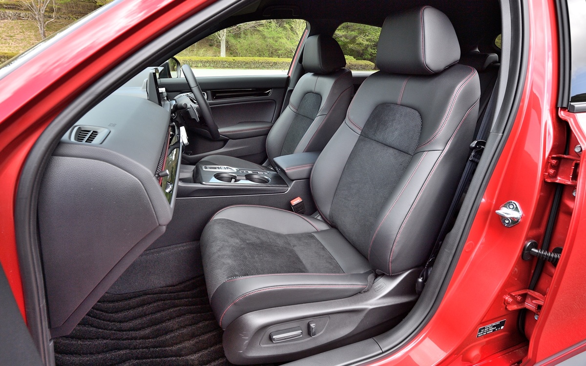 Honda CIVIC e:HEV RS