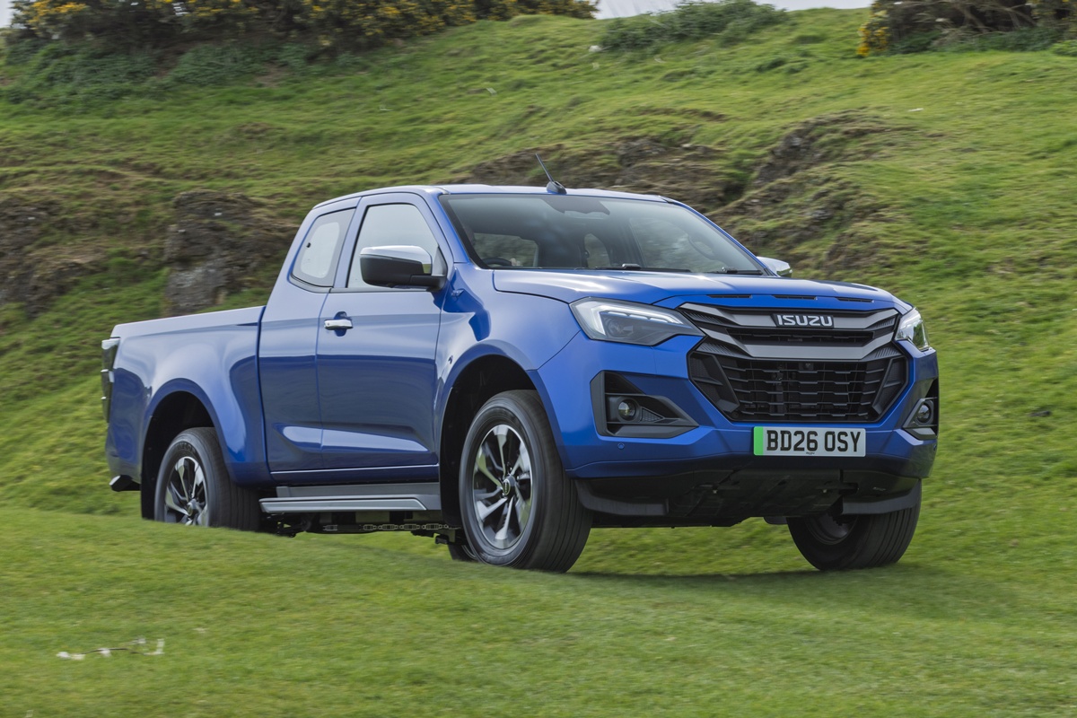 ISUZU D-MAX EV