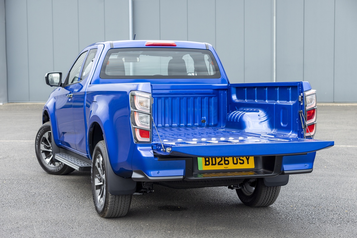 ISUZU D-MAX