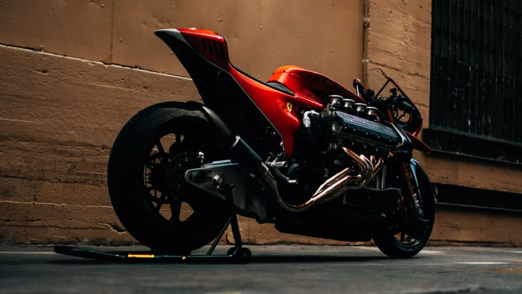 HF355 Ferrari V8 Motorcycle