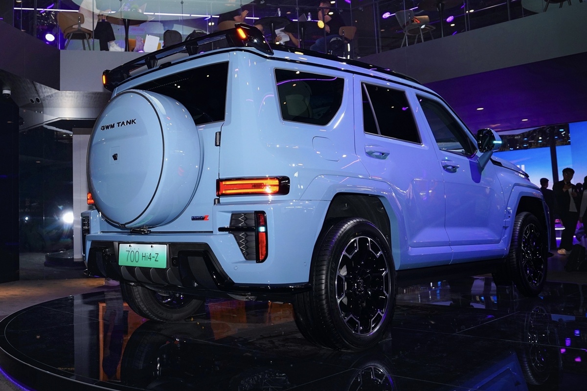 GWM TANK 700 Hi4