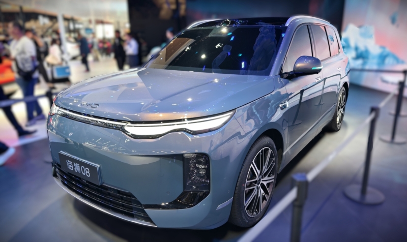 Full-size SUV