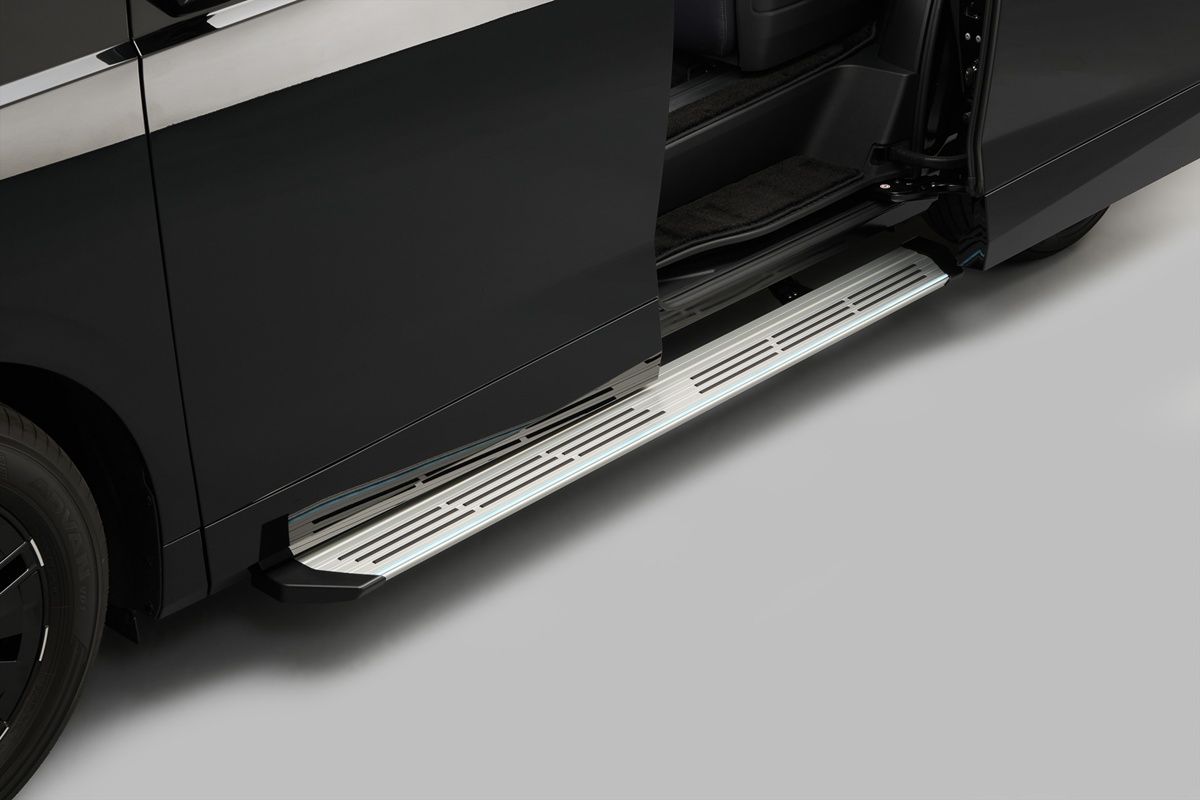 Nissan ELGRAND AUTECH