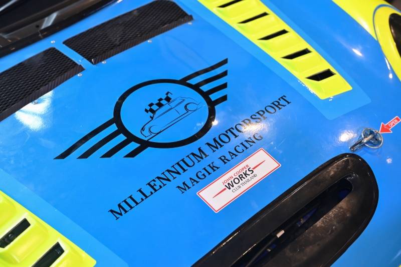 MINI MILLENNIUM AUTO