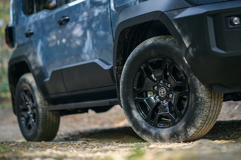 Toyota LAND CRUISER FJ