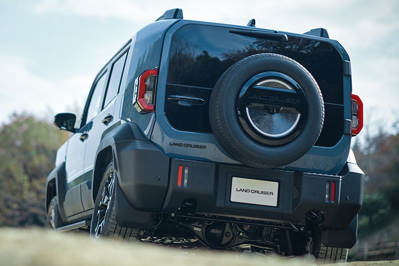 Toyota LAND CRUISER FJ