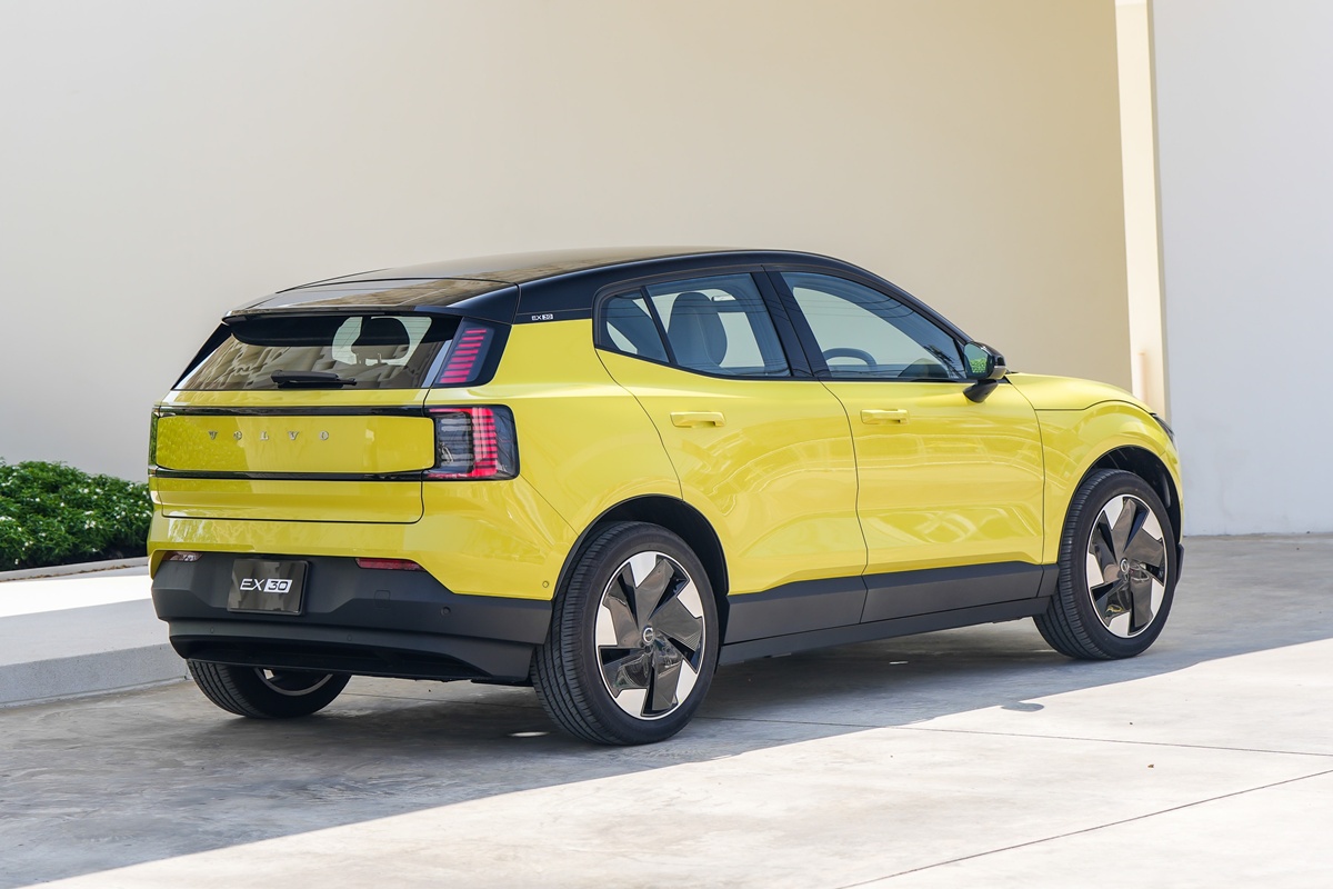 Volvo EX30